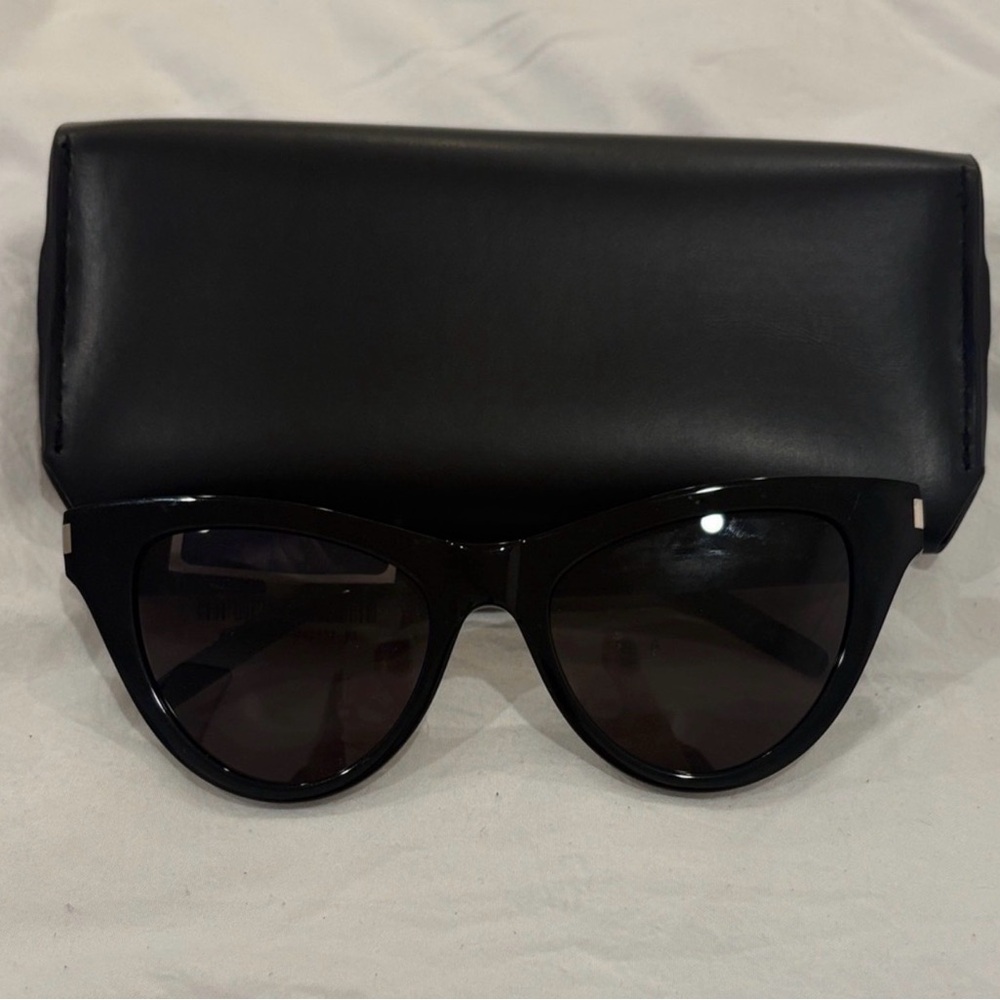 Saint Laurent Cat Eye Sunglasses 'Black'